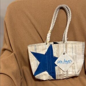 Sea Bags of Maine. Tote bag travel